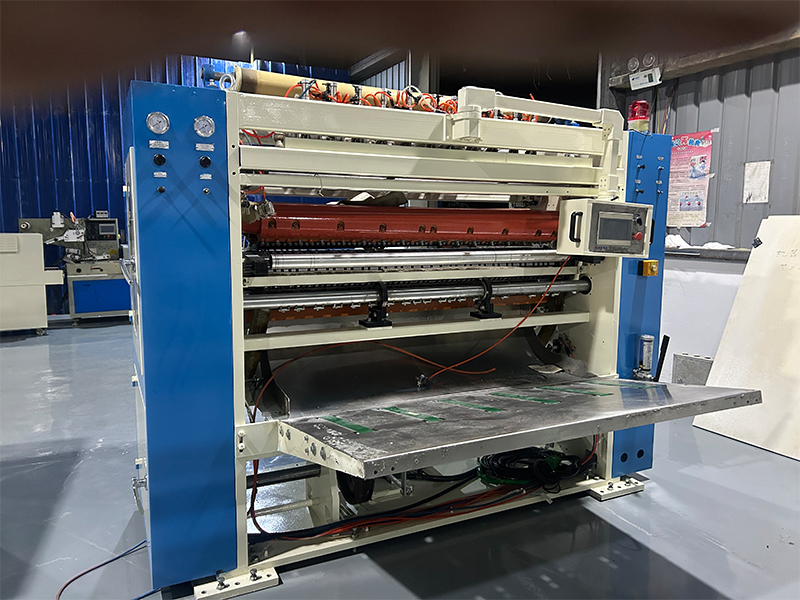 Tissue Paper Folding Machine