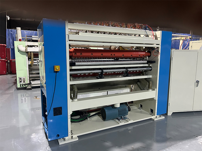 Tissue Paper Folding Machine